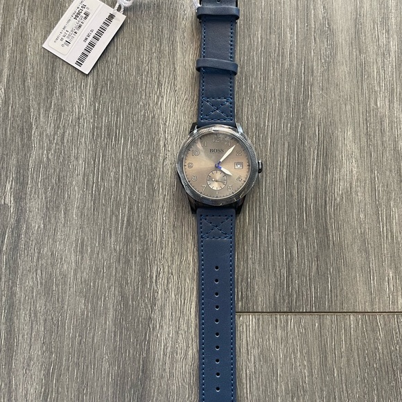 $275 Hugo Boss mens authentic watch